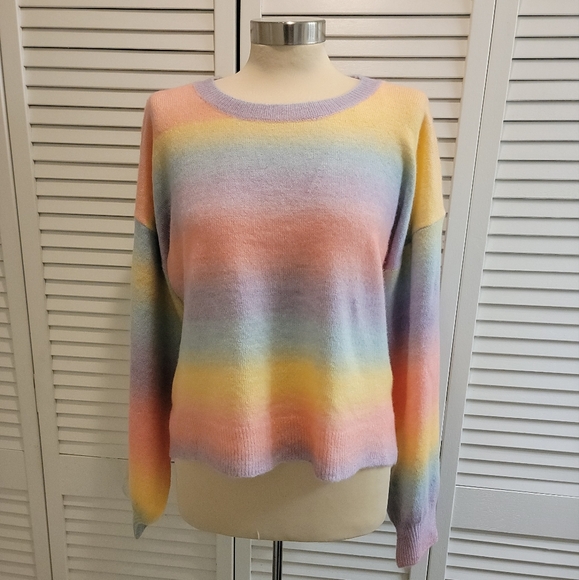 VERY J RAINBOW OMBRE SWEATER NWT - Picture 1 of 5